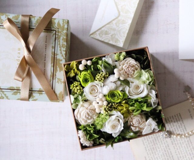 プリザーブドフラワーボックス